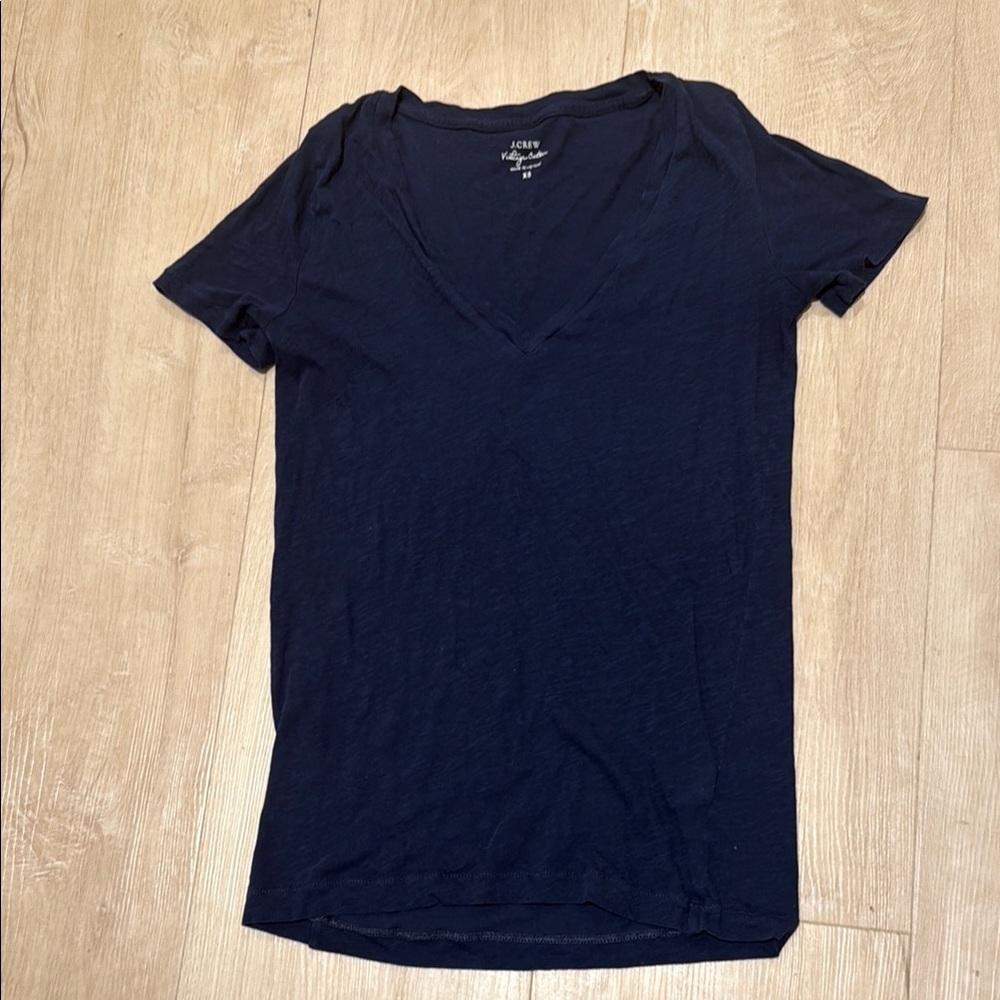 J.Crew Women's Navy v neck Short Sleeve Tee